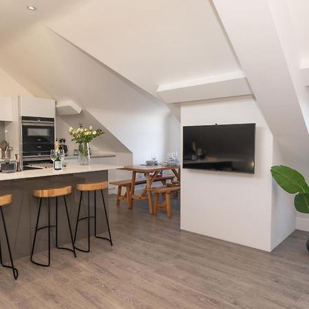 Larkrise - 3 Bed Penthouse-Sleeps 6-Tjslr Lägenhet Woolacombe Exteriör bild