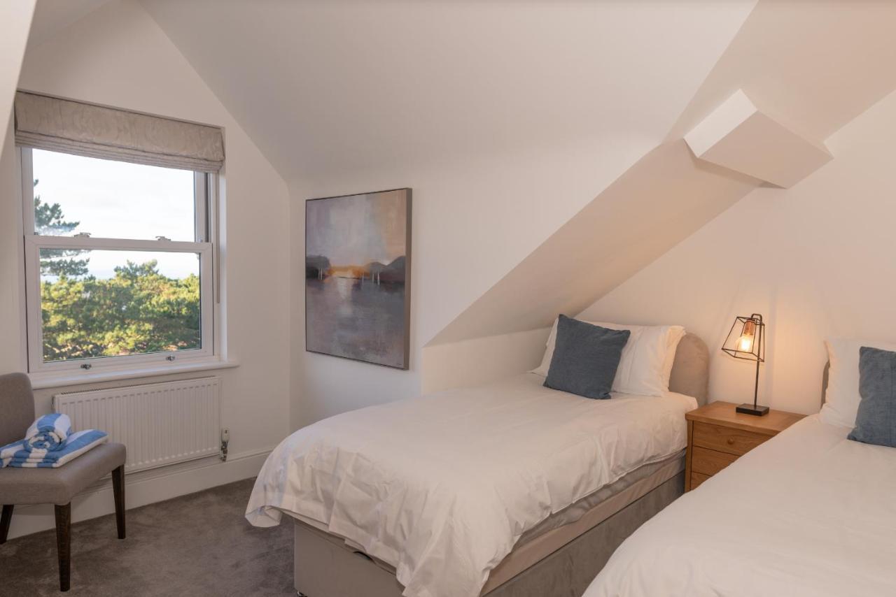 Larkrise - 3 Bed Penthouse-Sleeps 6-Tjslr Lägenhet Woolacombe Exteriör bild