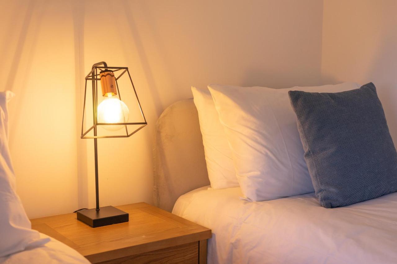 Larkrise - 3 Bed Penthouse-Sleeps 6-Tjslr Lägenhet Woolacombe Exteriör bild