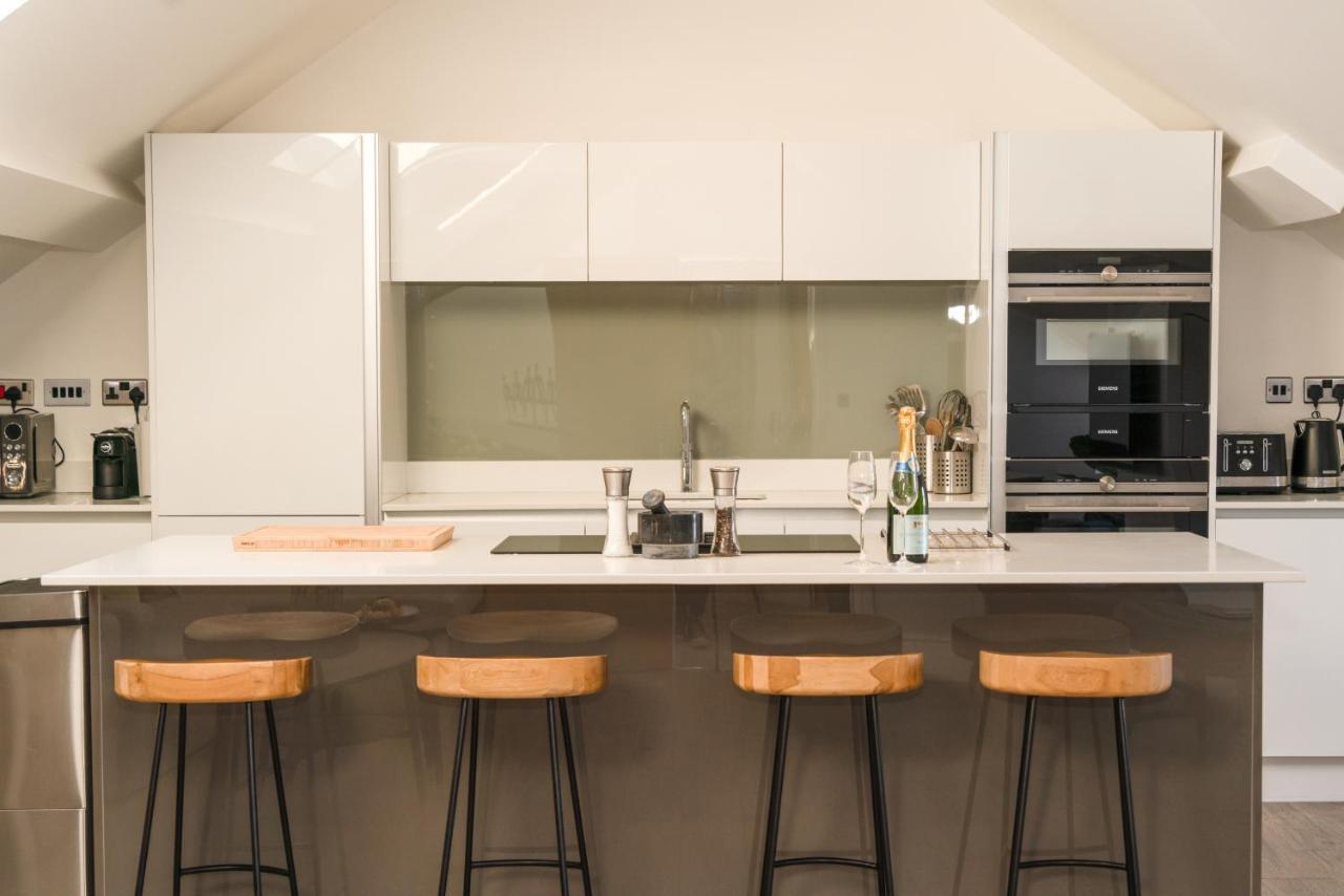 Larkrise - 3 Bed Penthouse-Sleeps 6-Tjslr Lägenhet Woolacombe Exteriör bild