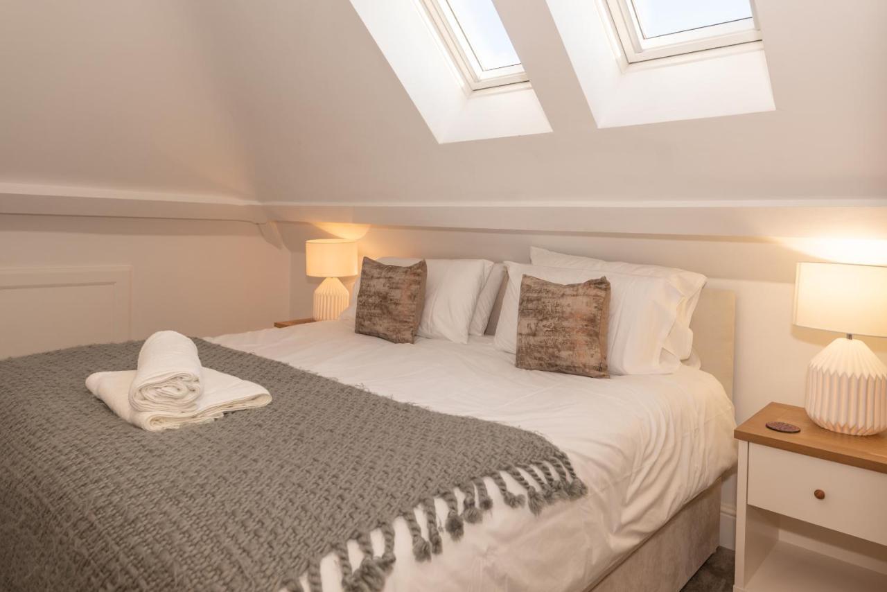 Larkrise - 3 Bed Penthouse-Sleeps 6-Tjslr Lägenhet Woolacombe Exteriör bild